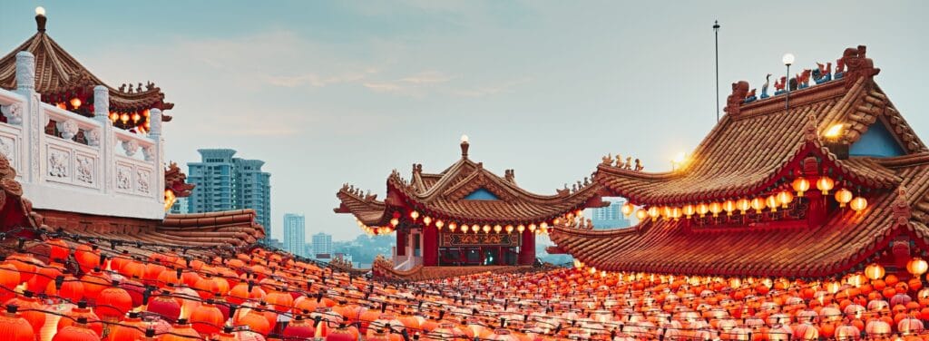 En bild på ett kinesiskt tempel i Kuala Lumpur